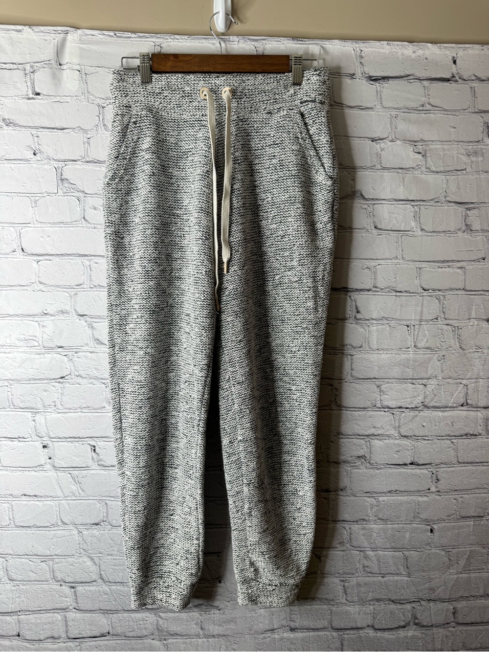 Offline by aerie cozy tweed joggers in heather gray size small